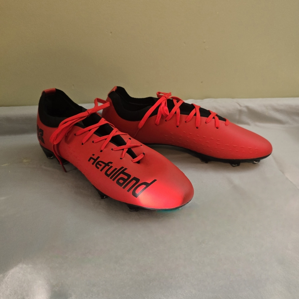 Hefulland Professional Men's Waterproof Red Black Soccer Cleats Size 12